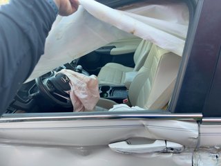 2019 Honda CR-V EX-L - Driver's Front Door Image